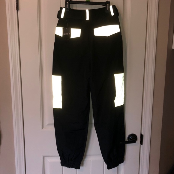 Cargo Pants - Picture 3 of 4